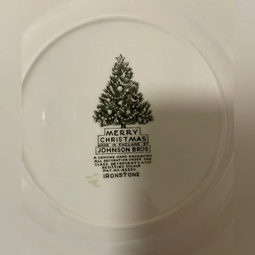 Johnson bros Merry Christmas plate. Collectors item